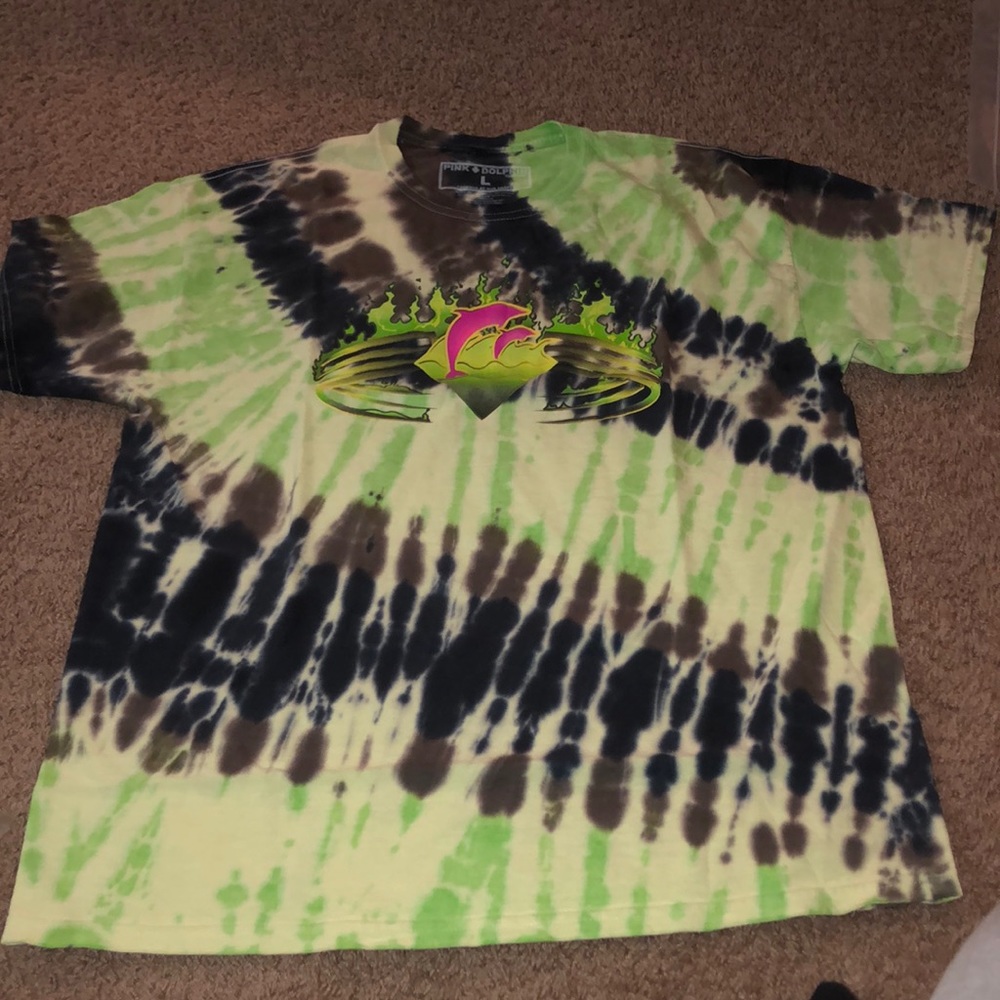 Lagoon Waves Tee